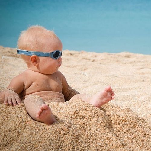 Dooky Banz Baby Sunglasses 0-2 Years - Adjustable Strap shop at cutebabyangels.co.uk