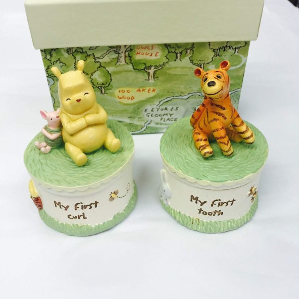 Winnie the Pooh Baby Tooth & Curl Infant Gift Set - Keepsake Boxes  shop @ ww.cutebabyangels.co.uk Free Shipping