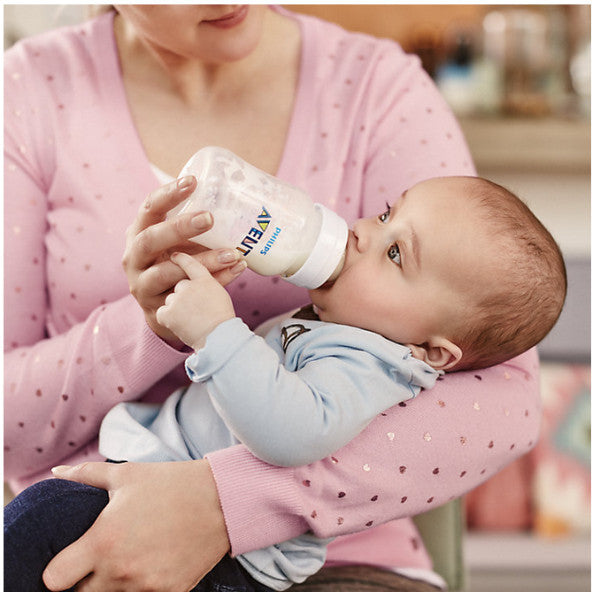 Avent Classic Newborn Starter Set Baby Feeding Bottles with Soother & Brush cutebabyangels.co.uk