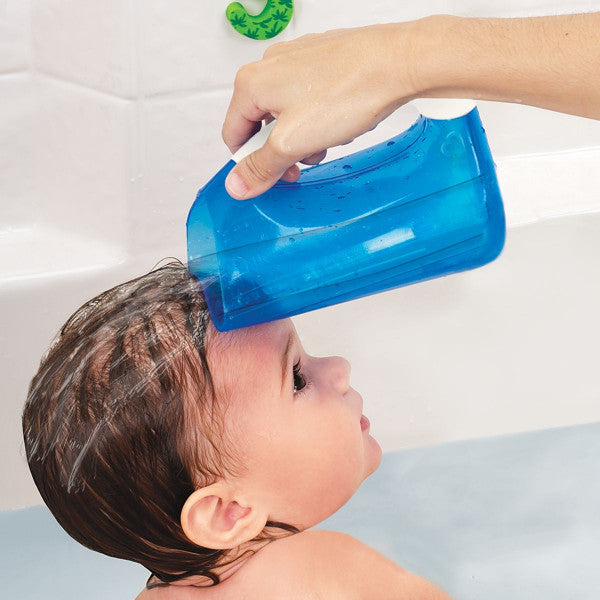 Munchkin Shampoo Rinser Jug - Baby & Child Soft Rim Hair Rinsing Blue www.cutebabyangels.co.uk